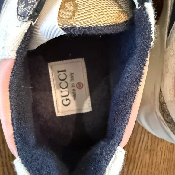 Gucci Women’s Sneakers in Pink and Navy - Picture 4 of 5